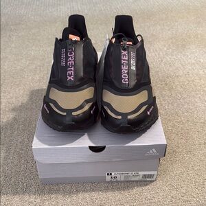 Adidas Ultraboost 22 GTX Black and Tan GORE-TEX